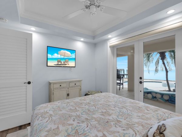 Islamorada Oceanfront Vacation Rental - Florida Keys Luxury Waterfront Home
