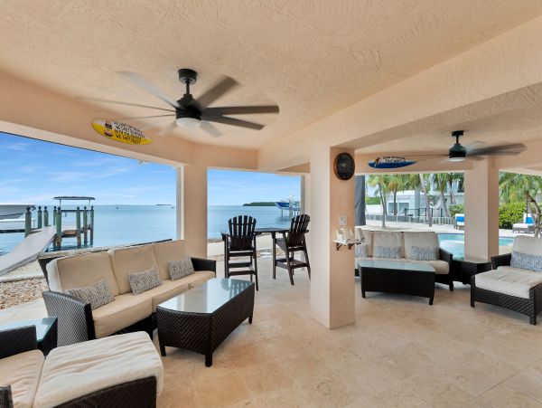Islamorada Oceanfront Vacation Rental - Florida Keys Luxury Waterfront Home