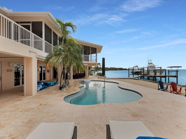 Islamorada Oceanfront Vacation Rental - Florida Keys Luxury Waterfront Home