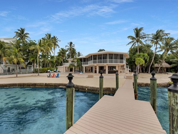 Islamorada Oceanfront Vacation Rental - Florida Keys Luxury Waterfront Home