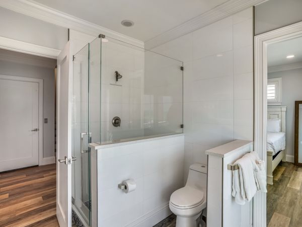 Luxury Beach House Four Bedroom in Treasure Island - Perfect Getaway