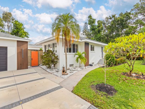 Sarasota Vacation Rental Coastal 3-Bedroom Sarasota Bay Home Near Beaches & Downtown