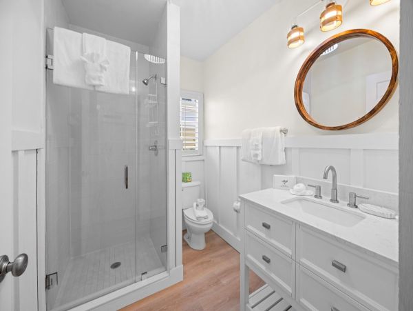 Luxury Captiva Island Vacation Rental with Pool, Hot Tub & Rooftop Deck Steps from the Beach