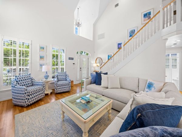 Luxury Captiva Island Vacation Rental with Pool, Hot Tub & Rooftop Deck Steps from the Beach
