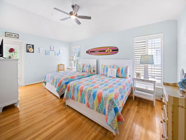 Luxury Captiva Island Vacation Rental with Pool, Hot Tub & Rooftop Deck Steps from the Beach