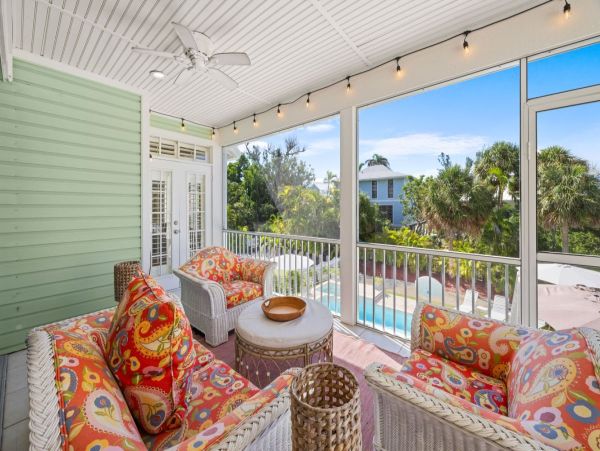 Luxury Captiva Island Vacation Rental with Pool, Hot Tub & Rooftop Deck Steps from the Beach
