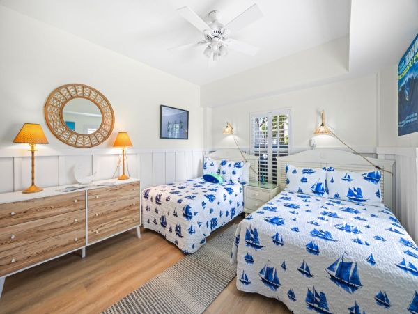 Luxury Captiva Island Vacation Rental with Pool, Hot Tub & Rooftop Deck Steps from the Beach