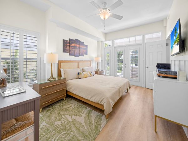 Luxury Captiva Island Vacation Rental with Pool, Hot Tub & Rooftop Deck Steps from the Beach