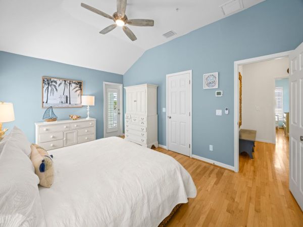 Luxury Captiva Island Vacation Rental with Pool, Hot Tub & Rooftop Deck Steps from the Beach