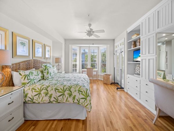 Luxury Captiva Island Vacation Rental with Pool, Hot Tub & Rooftop Deck Steps from the Beach