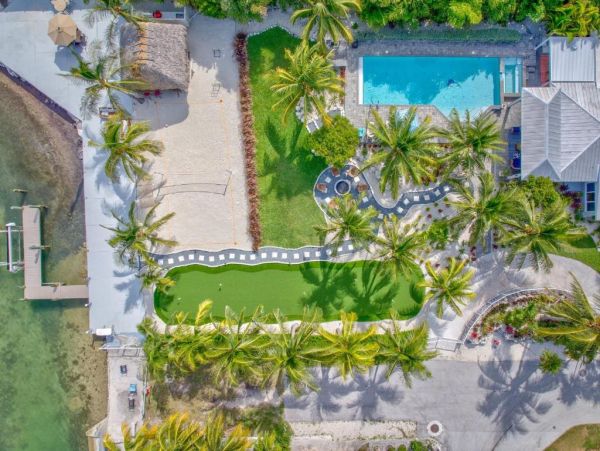 Luxury Waterfront Vacation Rental in Marathon FL Home with Heated Pool and Dock