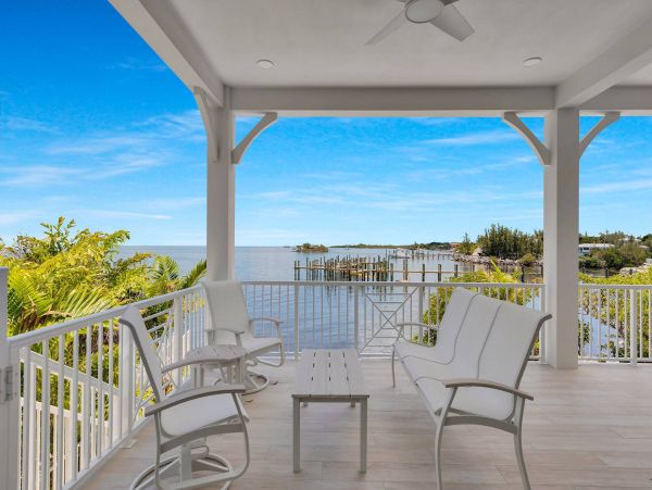 Luxury Marathon Florida Vacation Rental Waterfront Home with Deep-Water Dockage