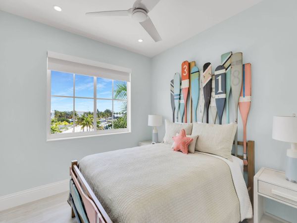 Luxury Marathon Florida Vacation Rental Waterfront Home with Deep-Water Dockage
