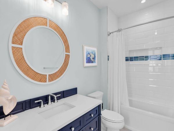 Luxury Marathon Florida Vacation Rental Waterfront Home with Deep-Water Dockage