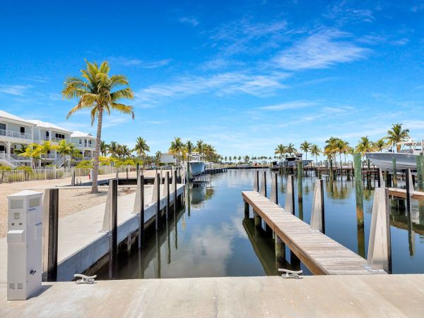 Luxury Marathon Florida Vacation Rental Waterfront Home with Deep-Water Dockage