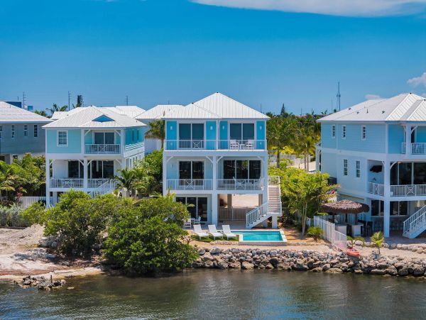 Luxury Marathon Florida Vacation Rental Waterfront Home with Deep-Water Dockage