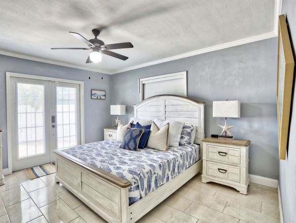 Luxury St. Pete Beach Waterfront Vacation Rental 5-Bedroom Pool Home with Private Dock