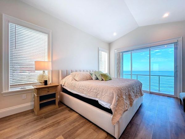 Sunset Beach Luxury Vacation Rental Beachfront Home on the Gulf of Mexico