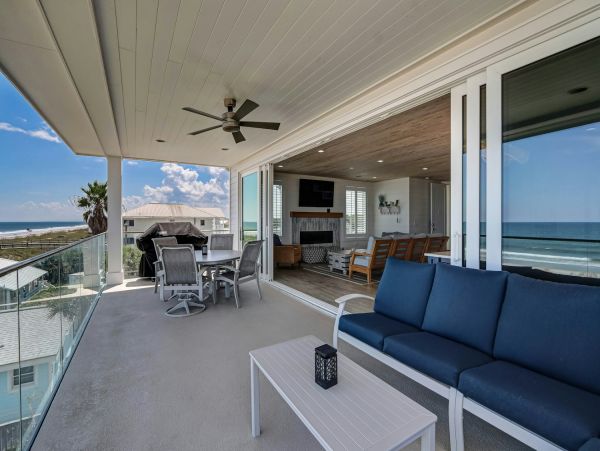 Luxury Oceanfront Vacation Rental Six-Bedroom Beach House in Amelia Island