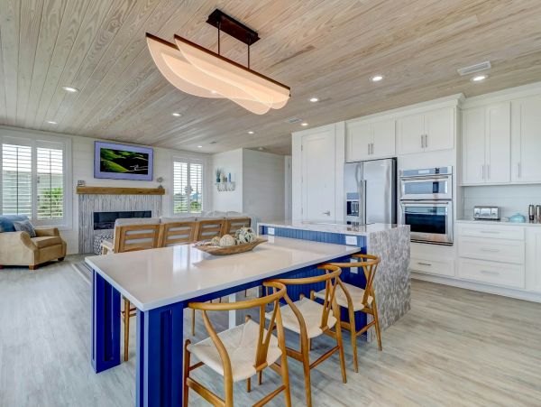Luxury Oceanfront Vacation Rental Six-Bedroom Beach House in Amelia Island