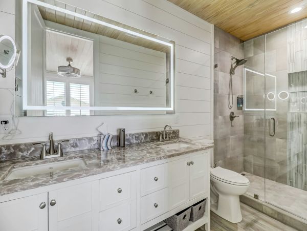 Luxury Oceanfront Vacation Rental Six-Bedroom Beach House in Amelia Island