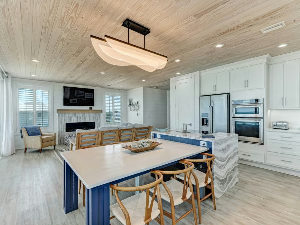 Luxury Oceanfront Vacation Rental Six-Bedroom Beach House in Amelia Island