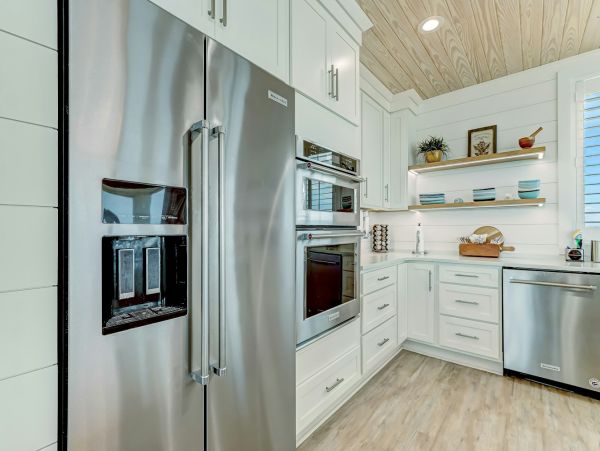 Luxury Oceanfront Vacation Rental Six-Bedroom Beach House in Amelia Island