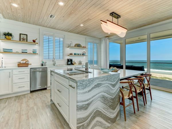 Luxury Oceanfront Vacation Rental Six-Bedroom Beach House in Amelia Island