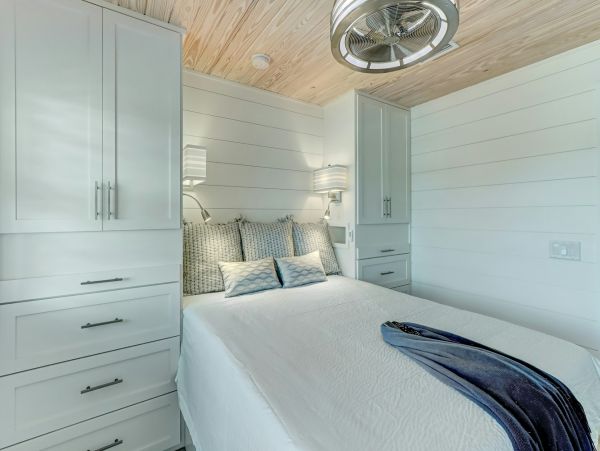 Luxury Oceanfront Vacation Rental Six-Bedroom Beach House in Amelia Island