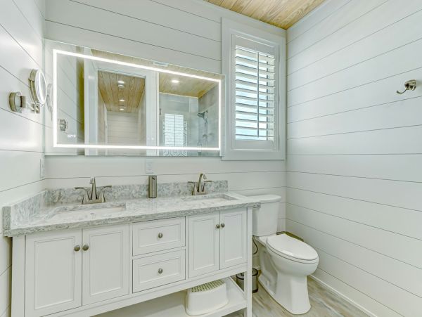 Luxury Oceanfront Vacation Rental Six-Bedroom Beach House in Amelia Island