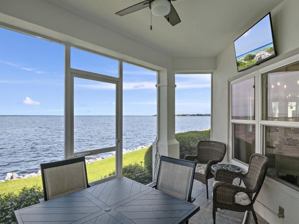 Bayfront Luxury Townhome Sandestin Vacation Rental with Water Views & Golf Cart