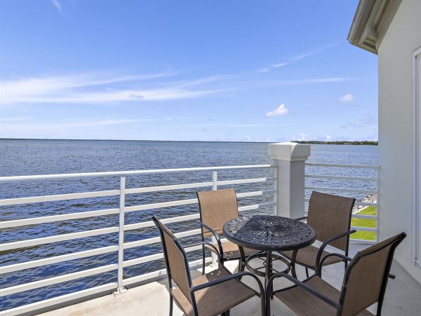 Bayfront Luxury Townhome Sandestin Vacation Rental with Water Views & Golf Cart