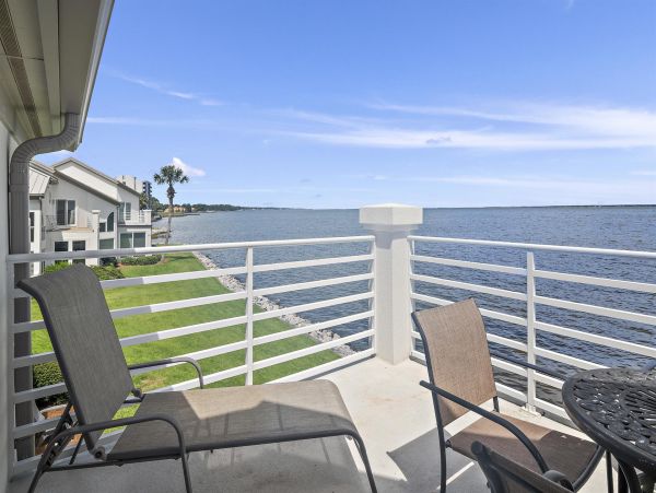 Bayfront Luxury Townhome Sandestin Vacation Rental with Water Views & Golf Cart