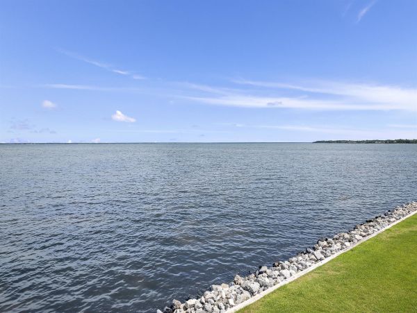 Bayfront Luxury Townhome Sandestin Vacation Rental with Water Views & Golf Cart