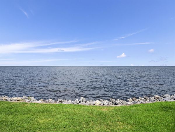 Bayfront Luxury Townhome Sandestin Vacation Rental with Water Views & Golf Cart