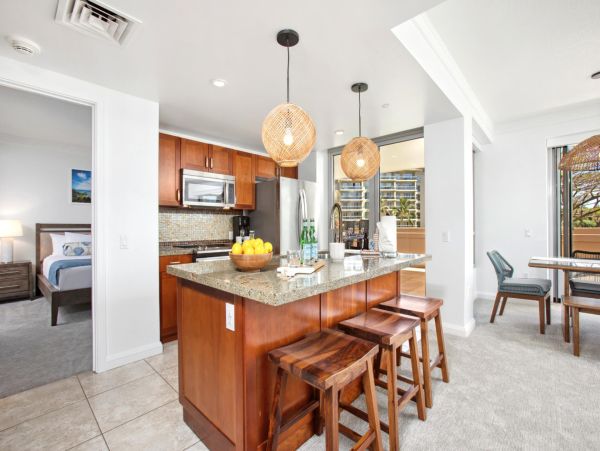 Maui Luxury Beachfront Villa Rental 10-Bed Ka’anapali Family Vacation Villas