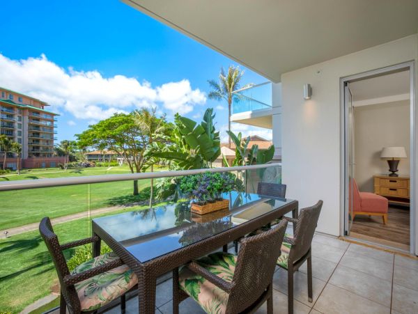 Maui New Arrival Four Bedroom Four Bathroom Unit Sleeps 12.