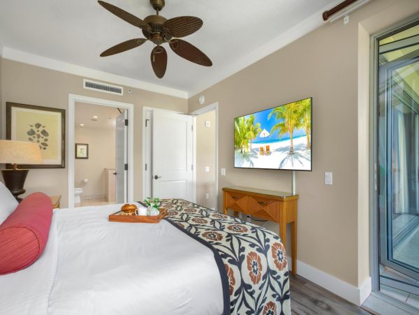 Maui New Arrival Four Bedroom Four Bathroom Unit Sleeps 12.