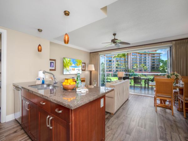 Maui New Arrival Four Bedroom Four Bathroom Unit Sleeps 12.