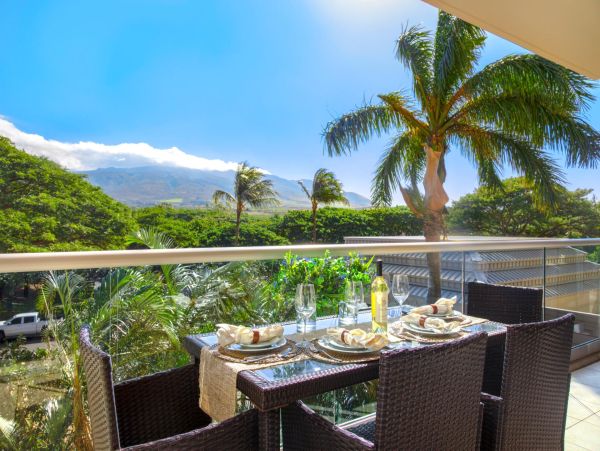Luxurious Villas Resort: Your Perfect Getaway in Maui