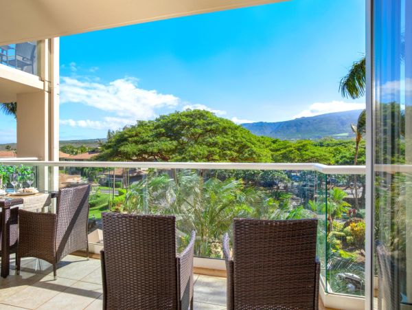 Luxurious Villas Resort: Your Perfect Getaway in Maui