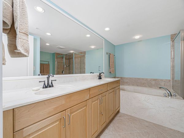 Manasota Key Gulf View Three Bedroom Vacation Condo