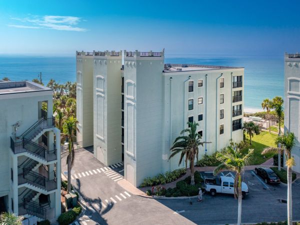 Manasota Key Gulf View Three Bedroom Vacation Condo