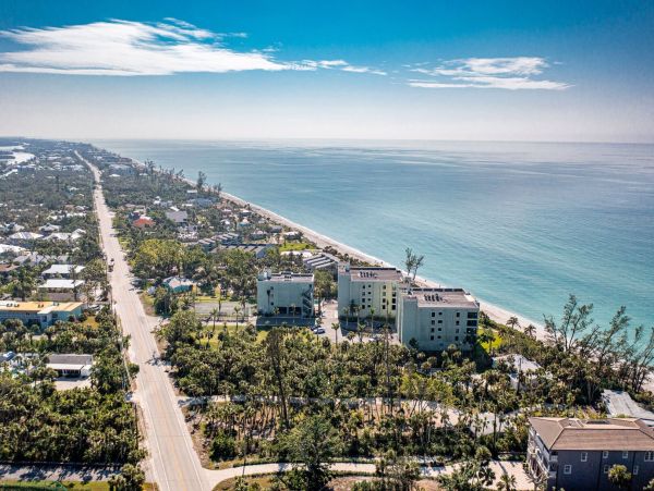 Manasota Key Gulf View Three Bedroom Vacation Condo