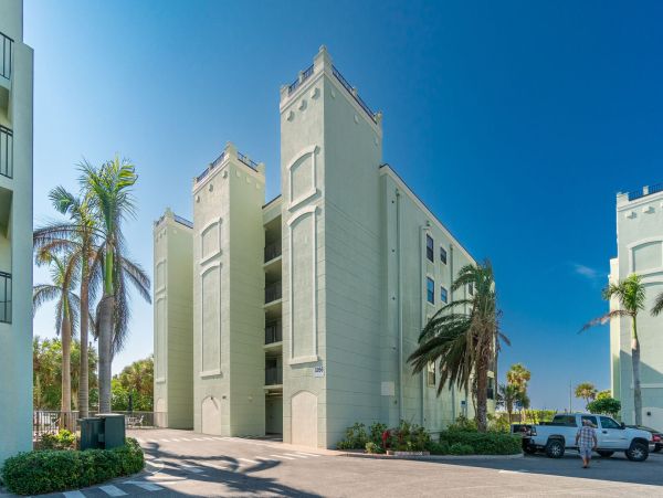 Manasota Key Gulf View Three Bedroom Vacation Condo