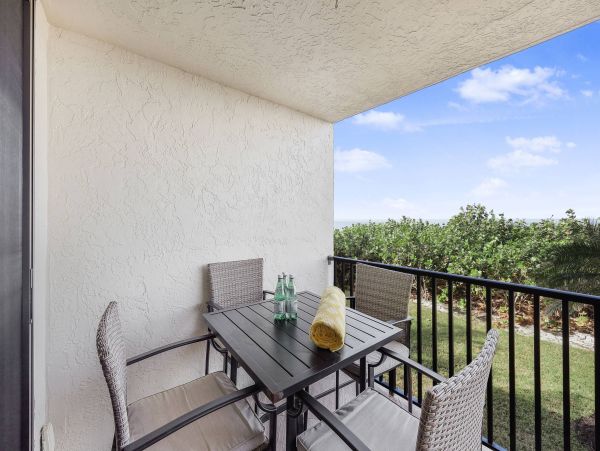 Marco Island Beachfront Condo Rental First-Floor