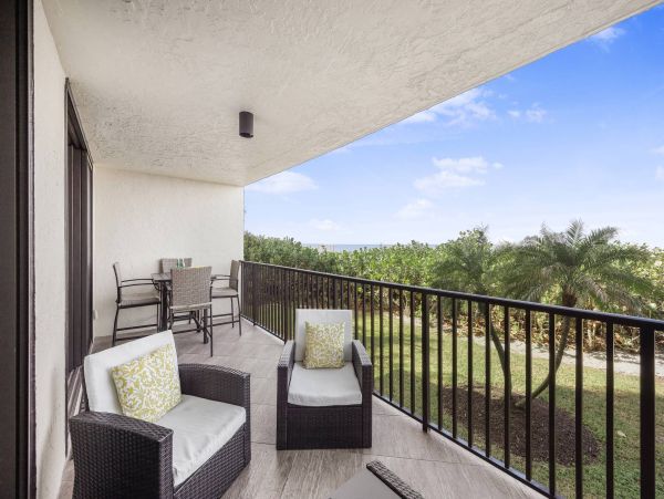 Marco Island Beachfront Condo Rental First-Floor