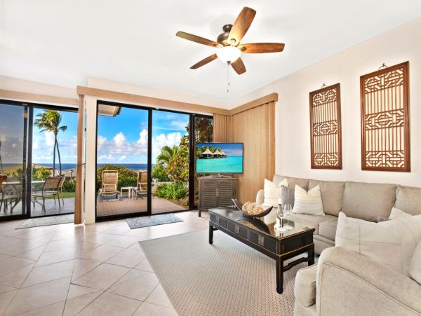 Maui Luxury Vacation Rental 6-Bedroom Oceanview Villas