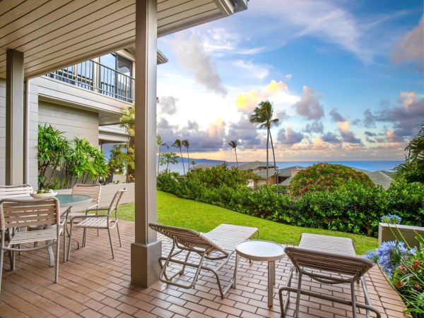 Maui Luxury Vacation Rental 6-Bedroom Oceanview Villas