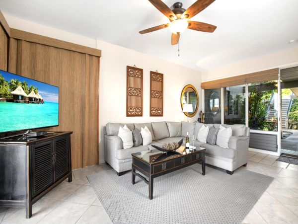 Maui Luxury Vacation Rental 6-Bedroom Oceanview Villas